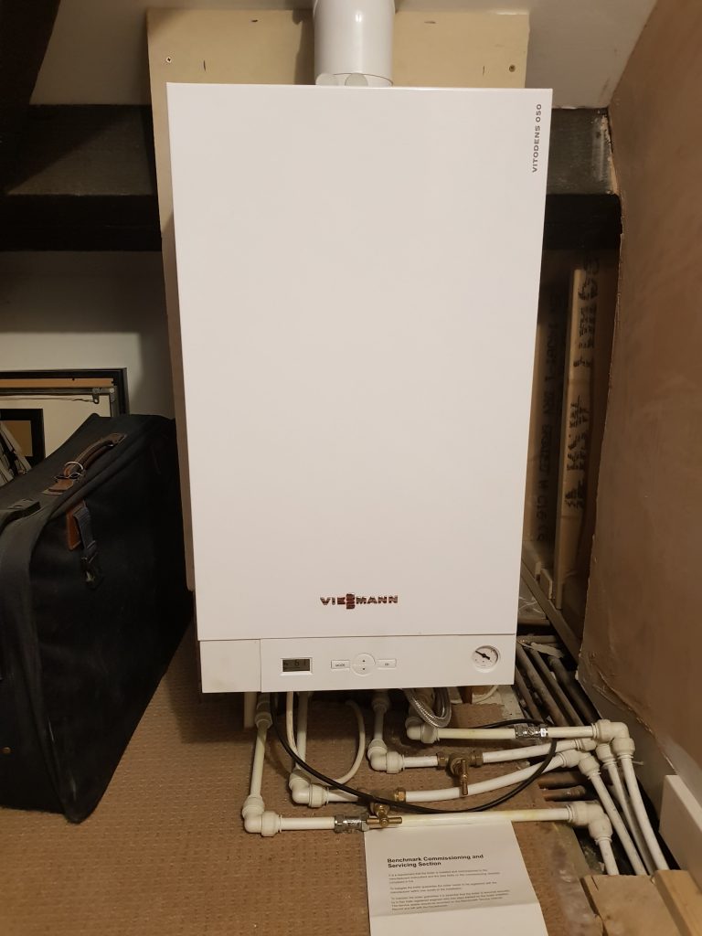 Boiler installation, Viessmann, Combi boiler